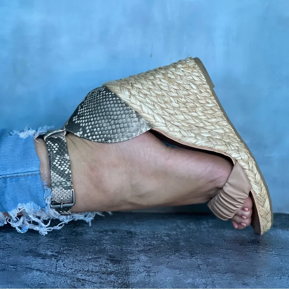 Wedges espadrilles - Picture 1 of 11
